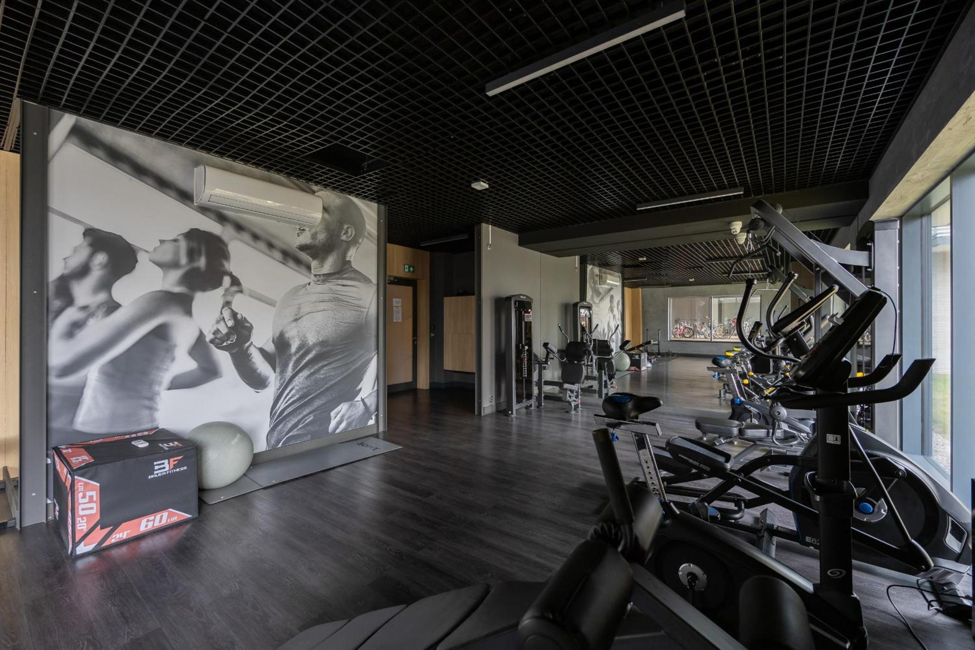 Zajezdnia Wrzeszcz Modern & Stylish Apartment Gym Gdansk By Noclegi Renters Buitenkant foto